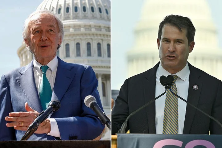 Seth Moulton closing gap on progressive Democrat Ed Markey in Massachusetts Senate primary