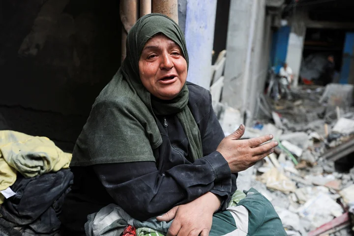 One killed in Gaza as Turkish FM talks peace efforts with Hamas official