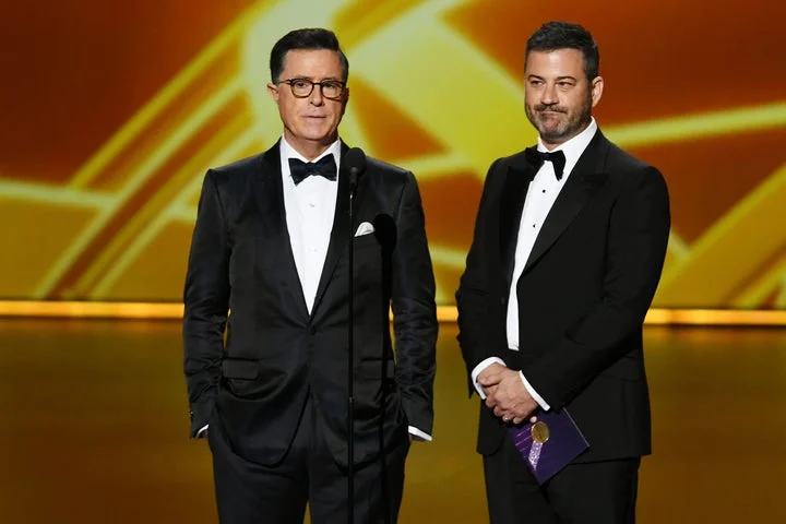 Jimmy Kimmel calls on fans to cancel their Paramount+ subscriptions in support of Stephen Colbert