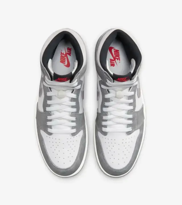 air-jordan-1-retro-high-og-light-smoke-grey-dz5485-051-release-date (2).jpg