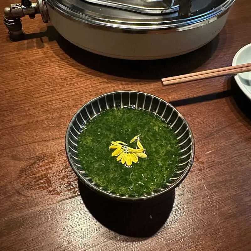 神奇小菜=座位費