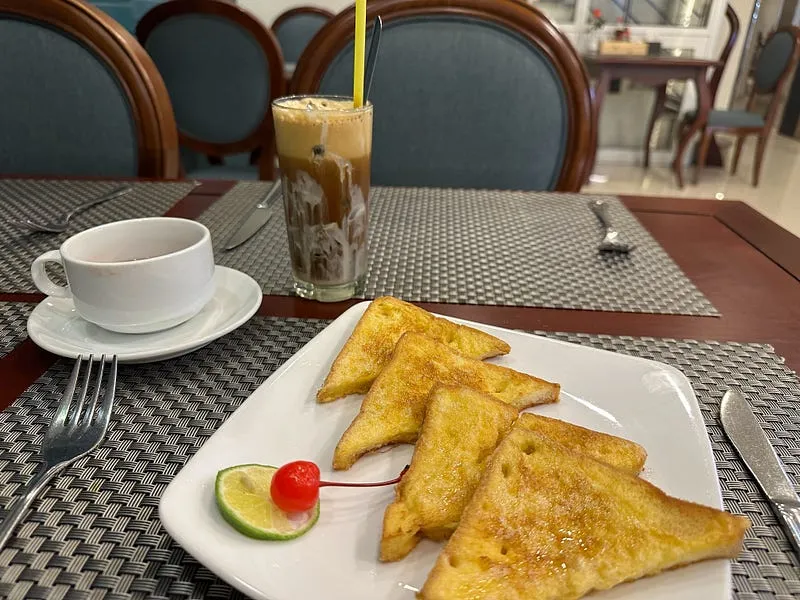 Holiday Emerald Hotel 早餐