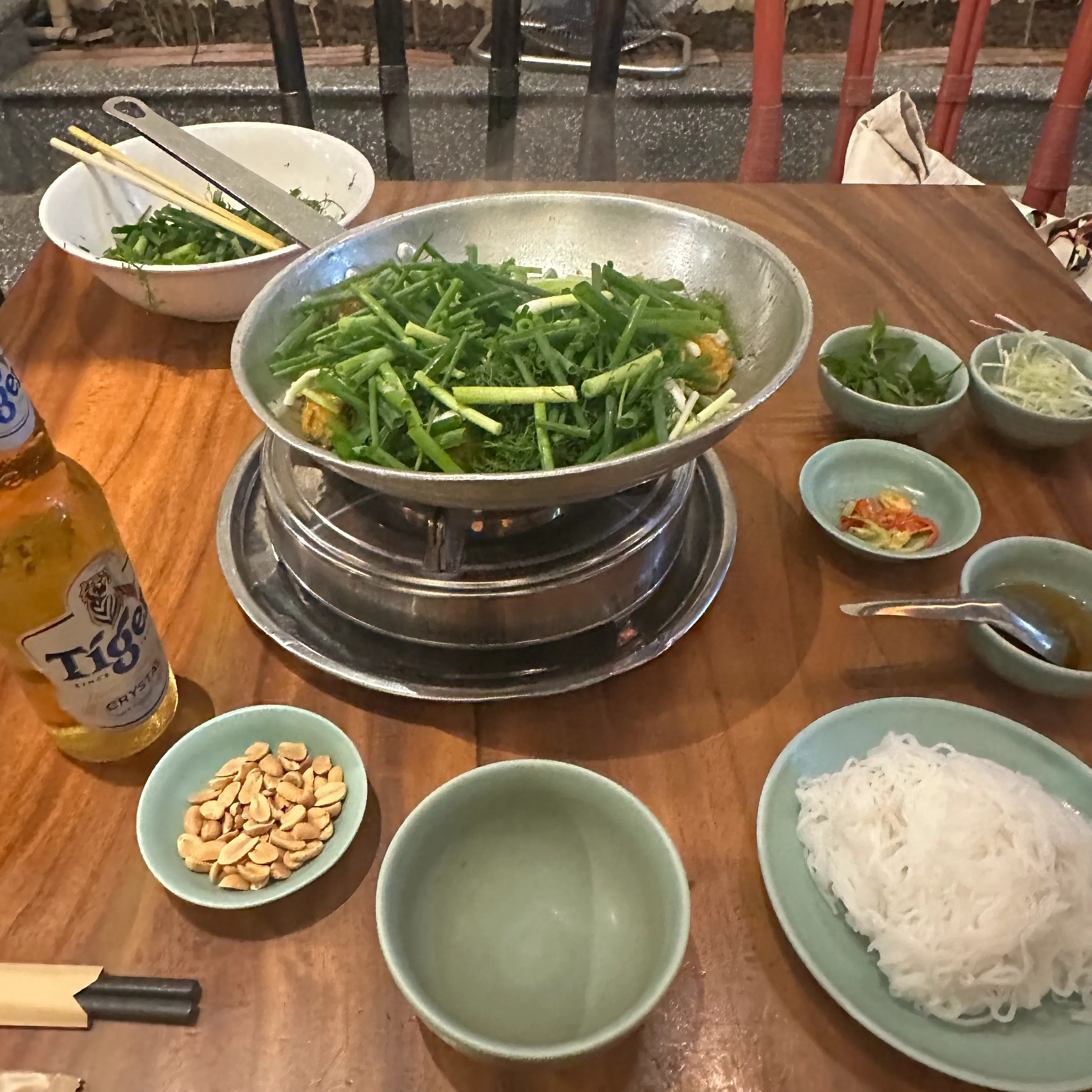 好多配料，順便點了瓶 Tiger