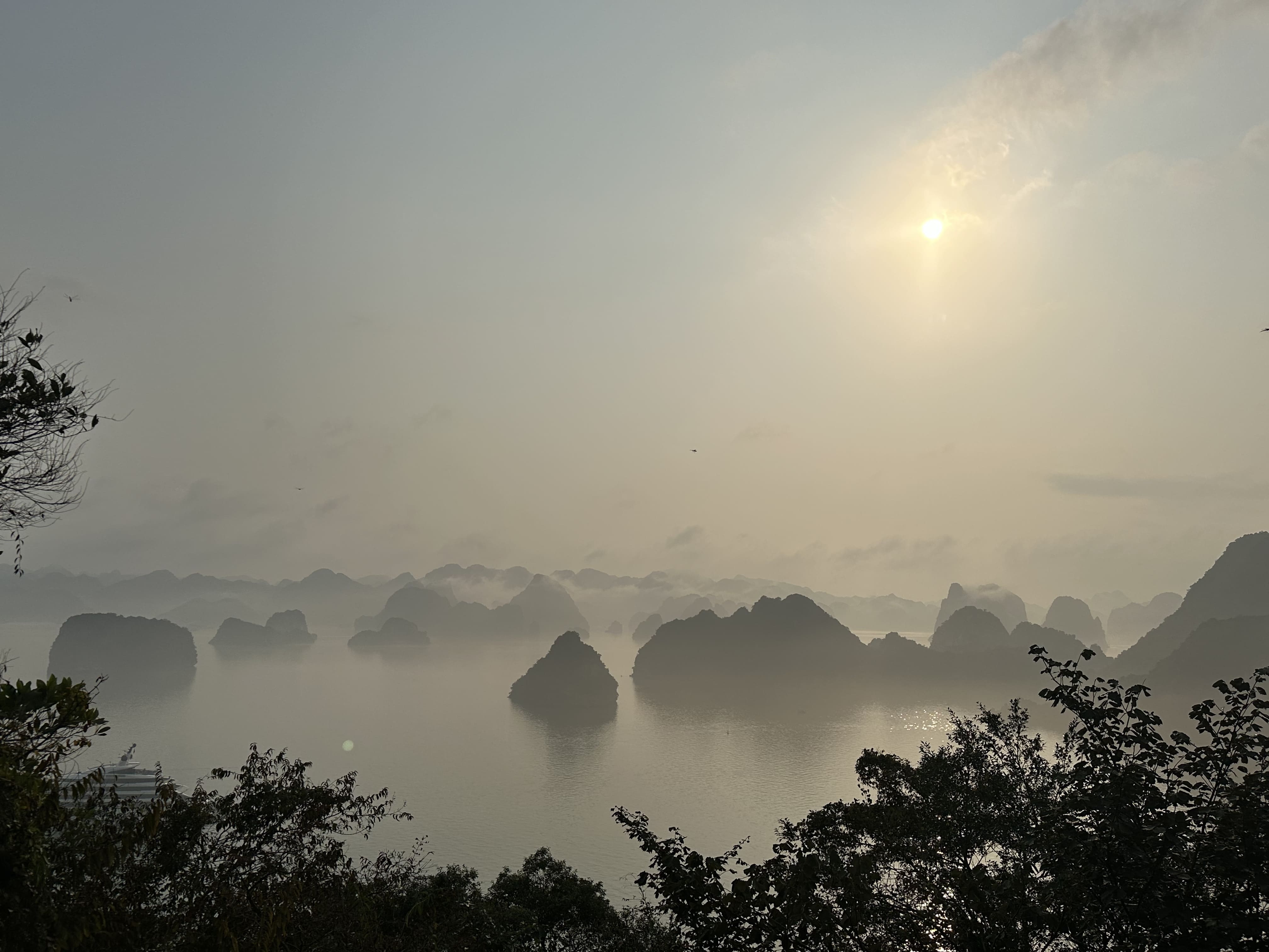 起霧後好像山水畫