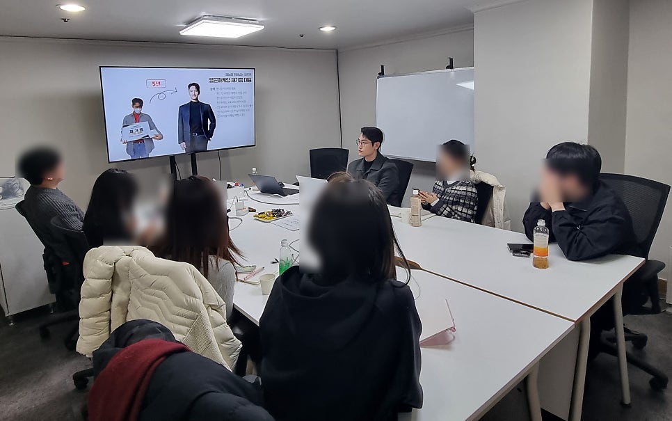 [소개글] 장기고객이 60%이상인 마케팅 대행사, 열끈마케팅이 선택받는 이유