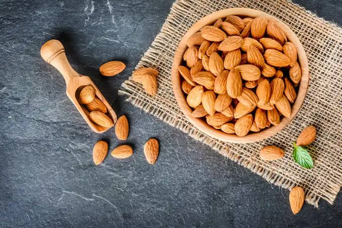ALMENDRAS NON PARIEL PROMO 1 KG - Imagen 1