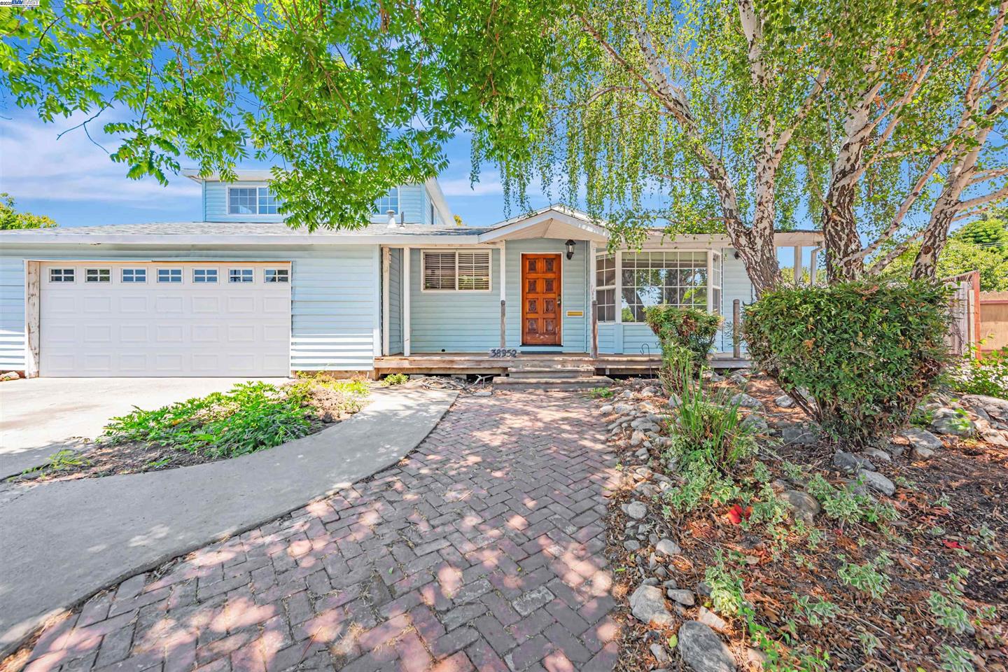 38952 Emrol Ave, Fremont