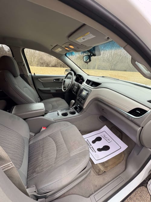 2017 Chevrolet Traverse LS FWD 4 Door Sport Utility Vehicle 3.6 6cyl.
