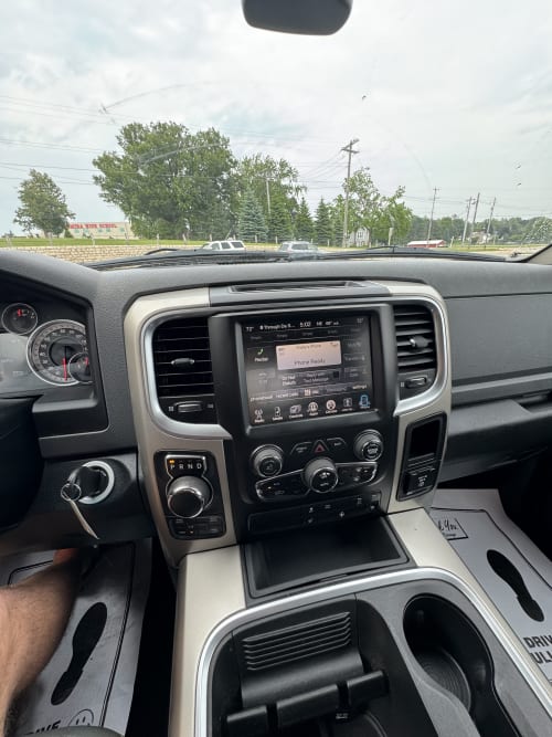 2015 Ram 1500 Big Horn Pkg 4WD Crew Cab 3.0 6cyl. Diesel