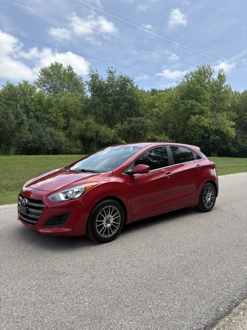 2016 Hyundai Elantra GT FWD 4D Hatchback 2.0 4cyl. Gasoline