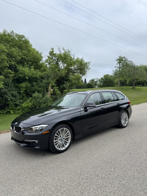 2015 BMW 3-Series XI AWD 4 Door Station Wagon 2.0 4cyl. Gasoline