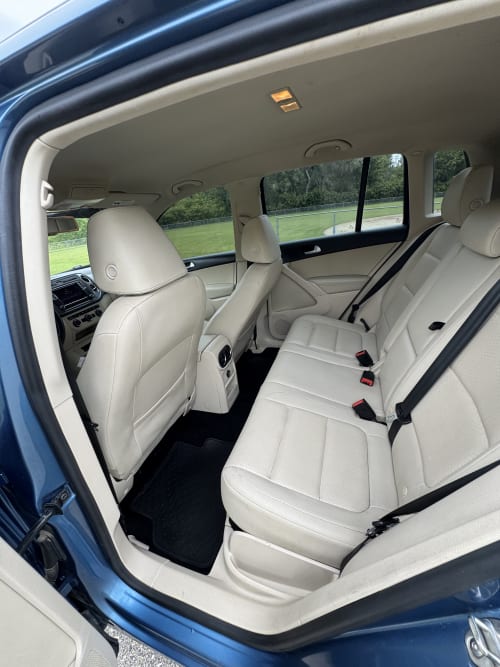 2017 Volkswagen Tiguan S AWD 4D SUV 4Motion 2.0 4cyl. Gasoline