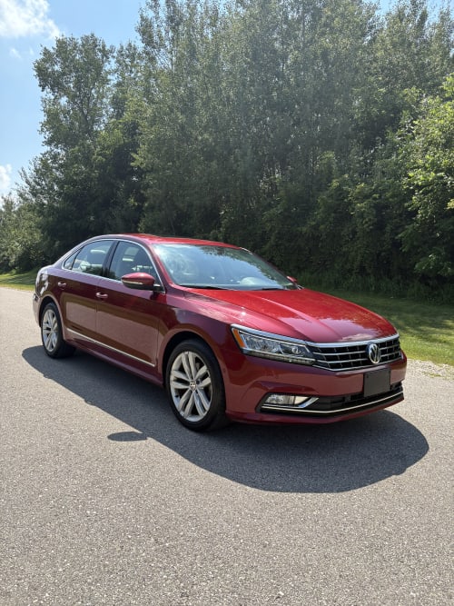  2018 Volkswagen Passat SEL Premium FWD 4D Sedan 2.0 4cyl. Gasoline