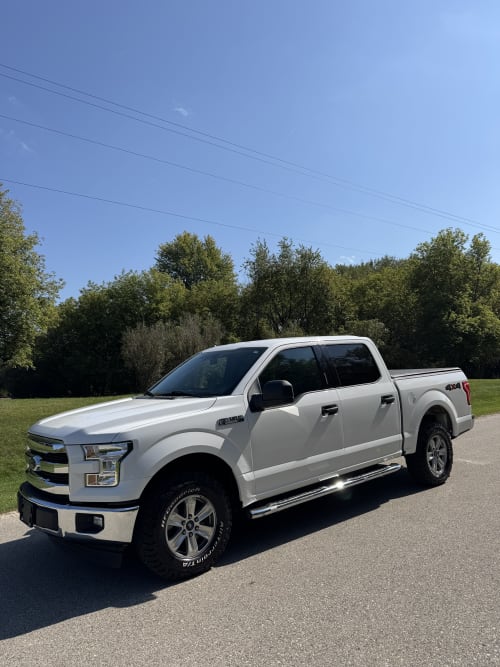 2017 Ford F150 XLT 4WD Supercrew 5.0 8cyl. Gasoline