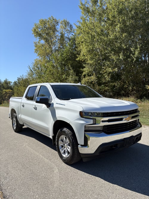  2019 Chevrolet Silverado 1500 LT 4WD Crew Cab SWB 5.3 8cyl. Gasoline