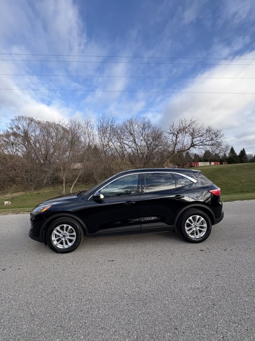 2021 Ford Escape SE FWD 4 Door Sport Utility Vehicle 1.5 3cyl. Gasoline
