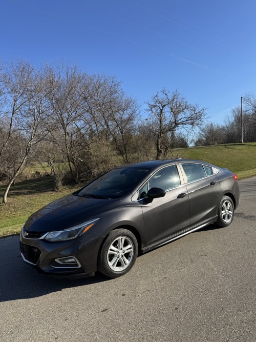  2017 Chevrolet Cruze LT FWD 4D Sedan 1.4 4cyl. Gasoline
