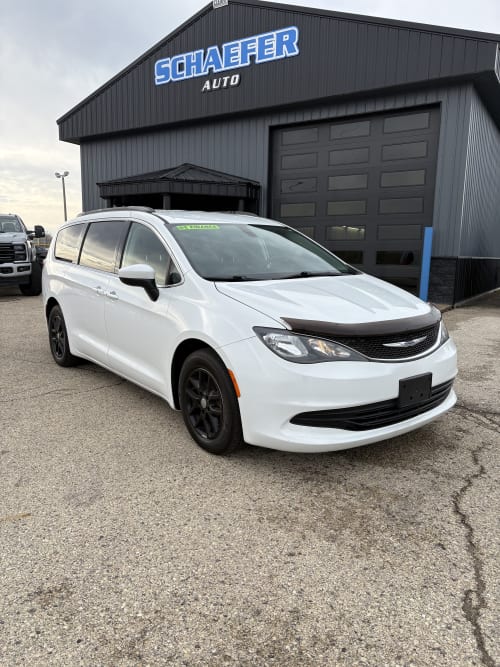  2020 Chrysler Voyager FWD 4 Door Van 3.6 6cyl. Flex Fuel