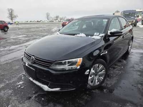  2013 Volkswagen Jetta Sedan SE FWD 4D Sedan 2.5 5cyl. Gasoline