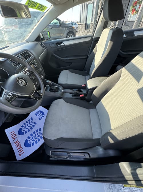  2017 Volkswagen Jetta 1.4T S FWD 4D Sedan 1.4 4cyl. Gasoline