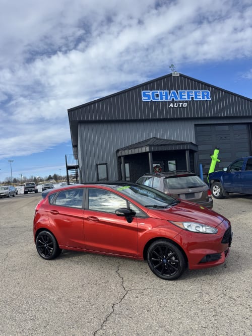  2019 Ford Fiesta ST Line FWD 4D Hatchback 1.6 4cyl. Gasoline