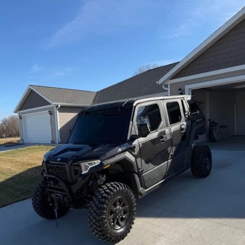 2025 Polaris Expedition adv 5 North Star