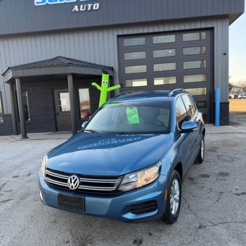 2017 Volkswagen Tiguan S AWD 4D SUV 4Motion 2.0 4cyl. Gasoline