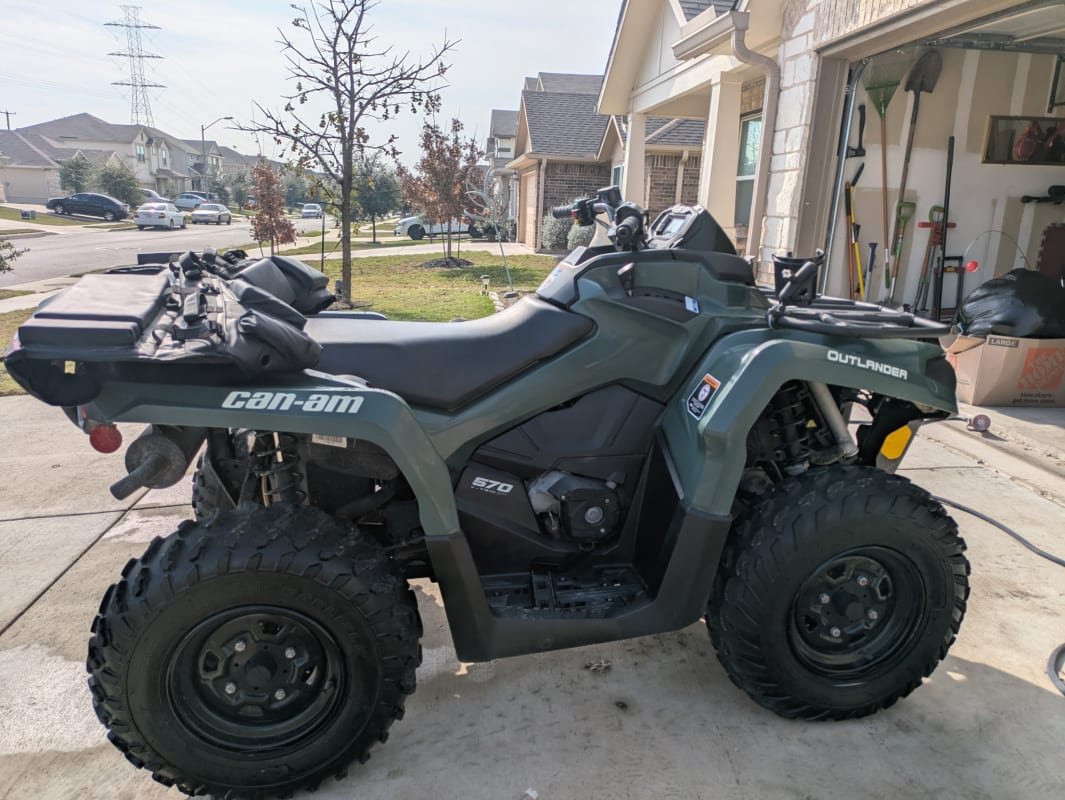 Green CanAm Outlander / V-Twin photo 5