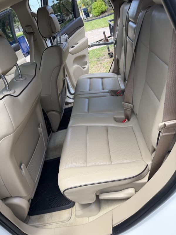 2017 Jeep Grand Cherokee - Tampa photo 4