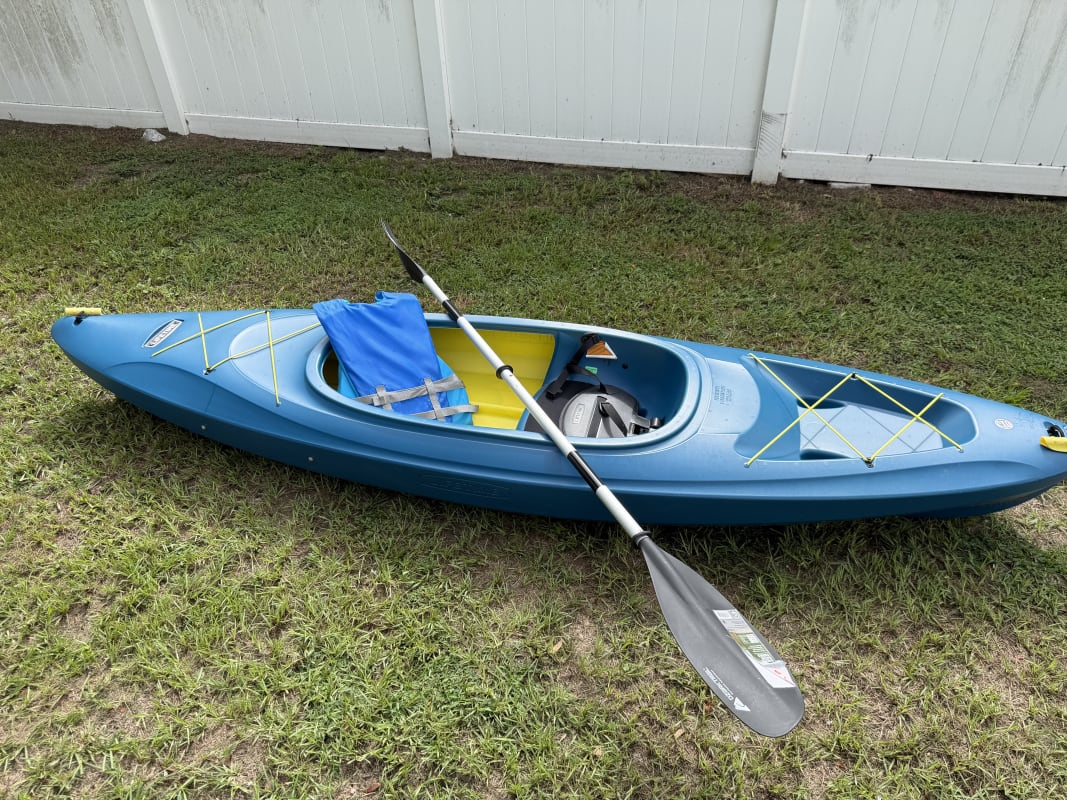 Blue Recreational Kayak - Tampa - Kayak 1