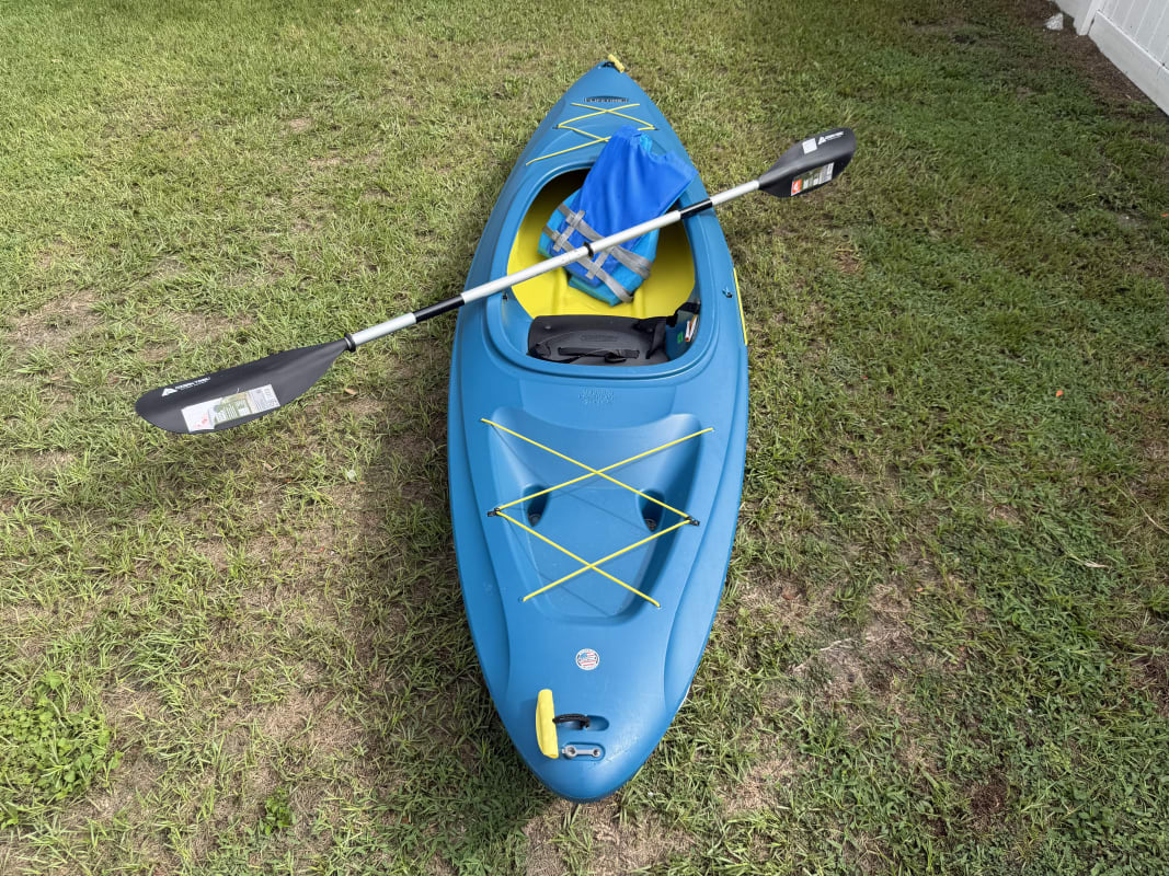 Blue Recreational Kayak - Tampa - Kayak 1 photo 4