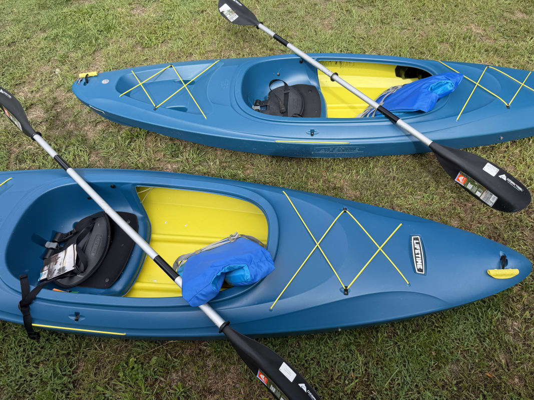Blue Recreational Kayak - Tampa - Kayak 2 photo 3
