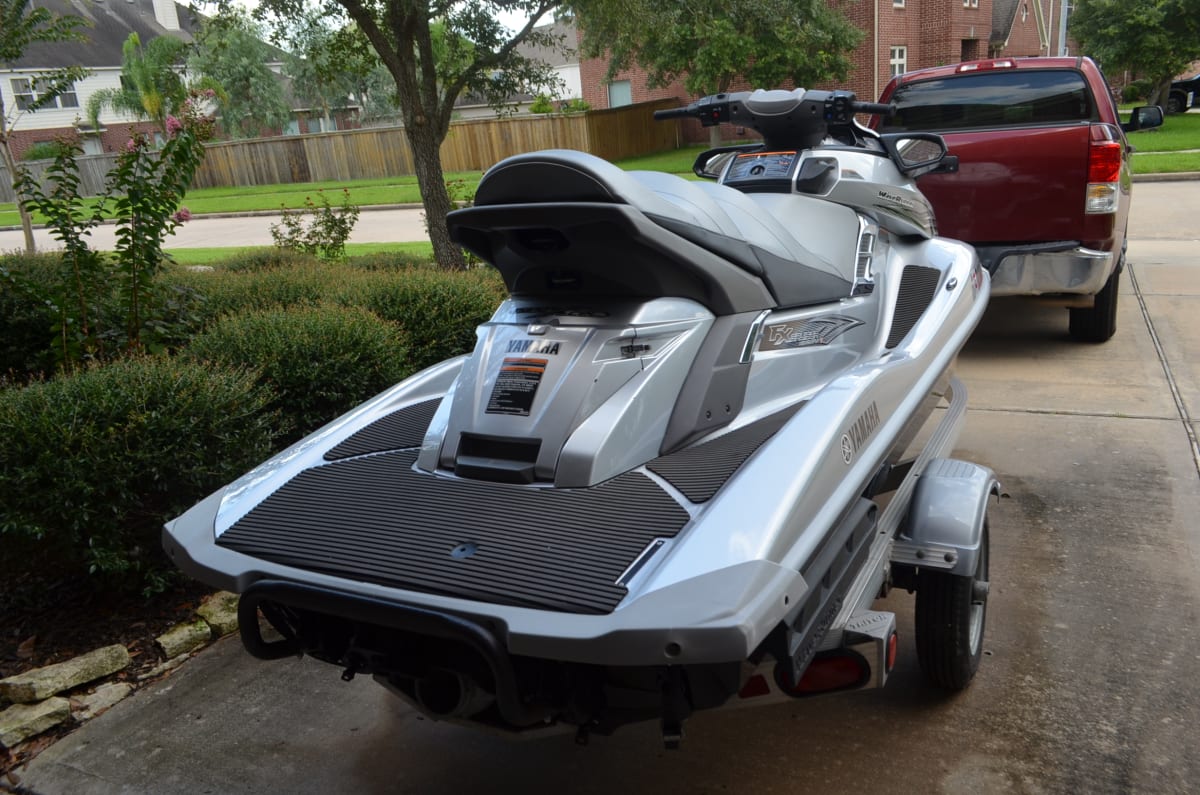 2012 Yamaha Wave Runner FX Cruiser HO, three-seater photo 5