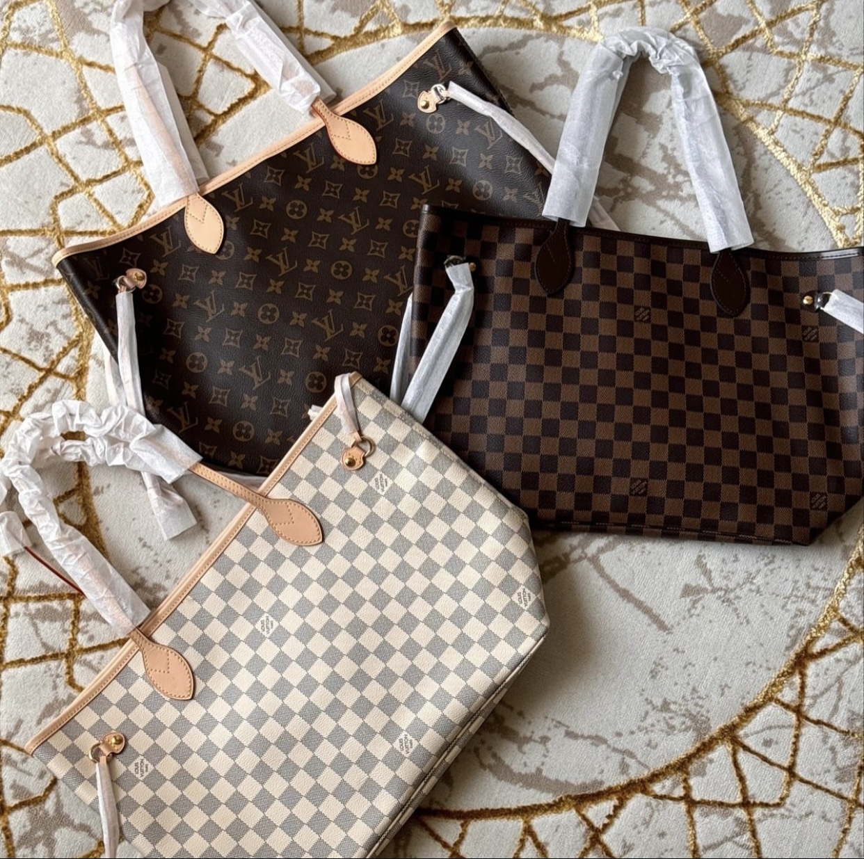 Louis Vuitton Neverfull