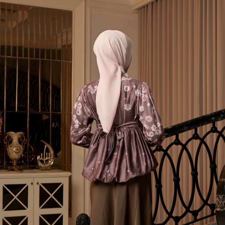 Kahyana Blouse (Coming Soon)