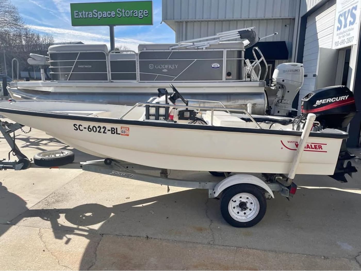 2001 Boston Whaler Sport (sold) in South Carolina