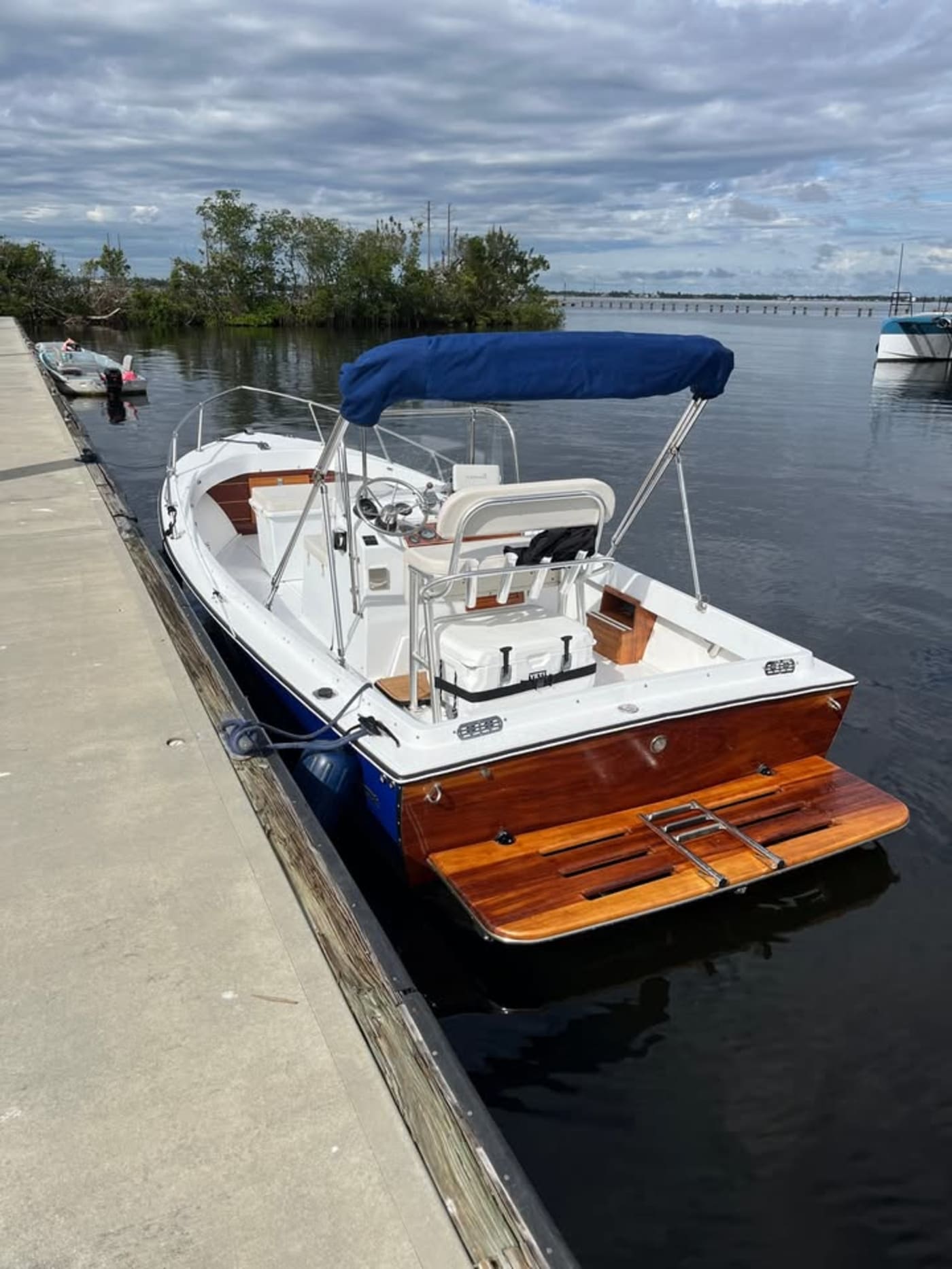 1977 Shamrock Center Console for sale in Ontario