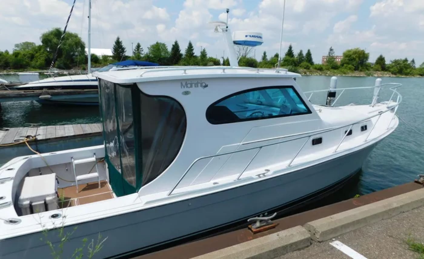 1999 Mainship Pilot for sale in Michigan