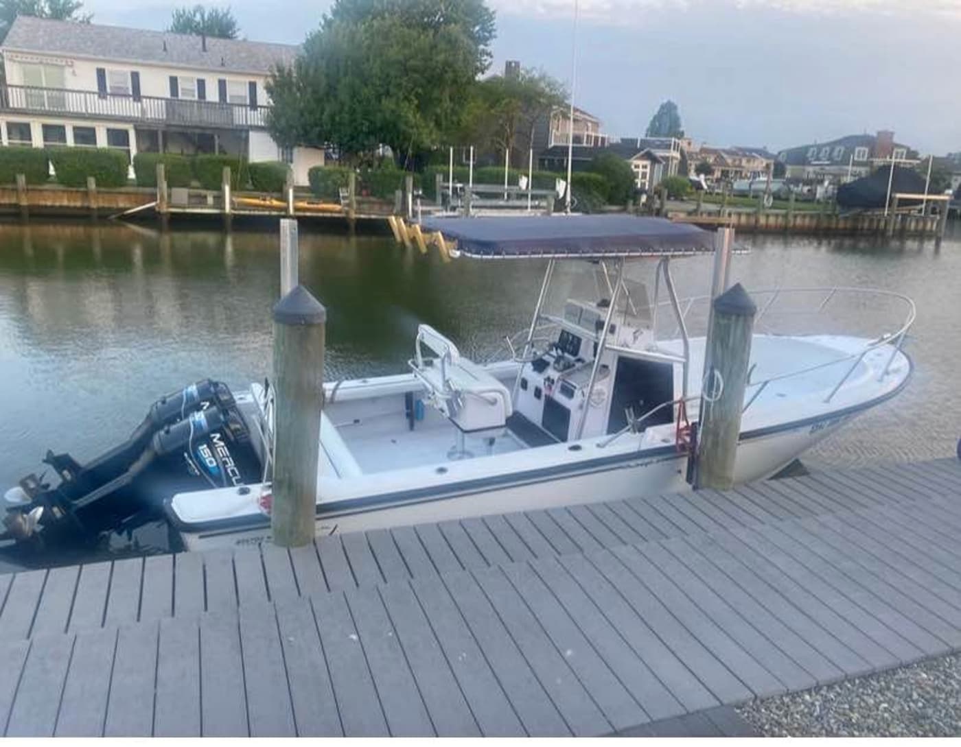 1997 Boston Whaler Outrage (sold) in New Jersey