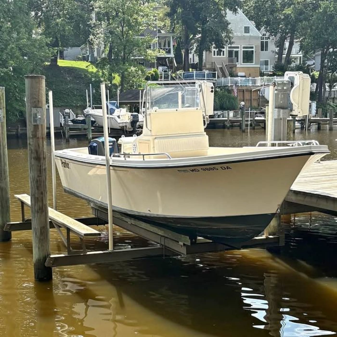 2001 Parker Center Console for sale in Maryland