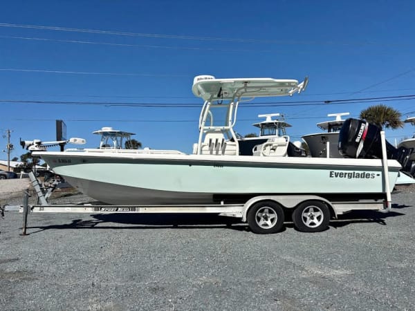 2008 Everglades Center Console for sale in North Carolina