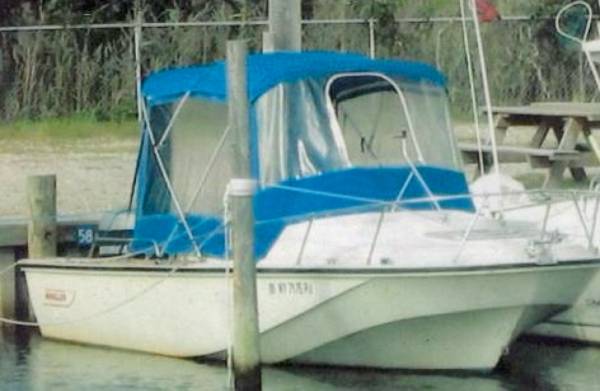 1984 Boston Whaler Revenge (sold) in Virginia