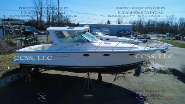 2000 Tiara Open for sale in Rhode Island