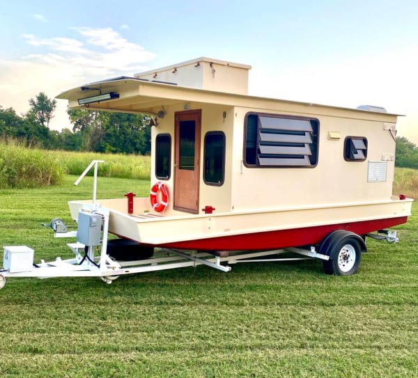 2018 Berkley Engineering Aqua Casa for sale in Kansas