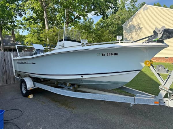 2006 Sea Hunt Center Console for sale in Virginia