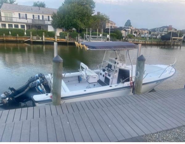 1997 Boston Whaler Outrage (sold) in New Jersey