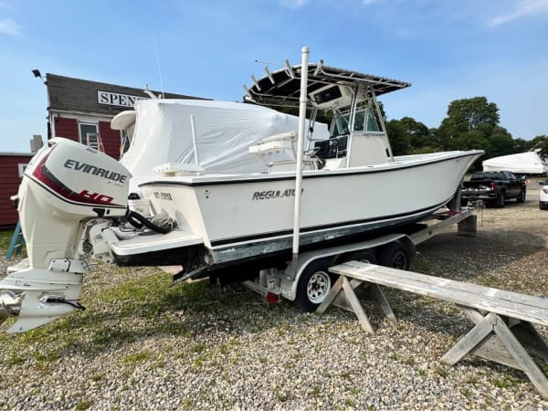 1997 Regulator Center Console for sale in Connecticut