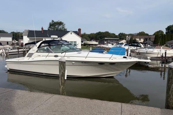 1999 Sea Ray Express for sale in Michigan
