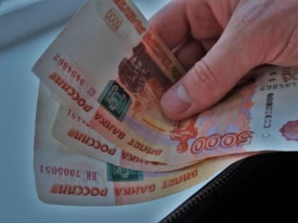 В Госдуме предложили установить минимальную зарплату для учителей