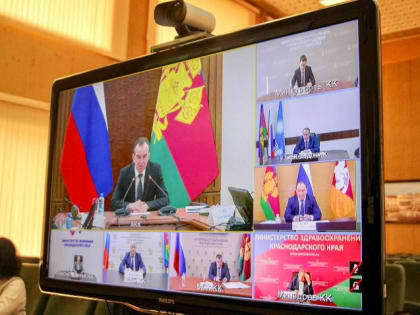 Глава Кущевского района в режиме ВКС принял участие в совещании регионального проектного комитета